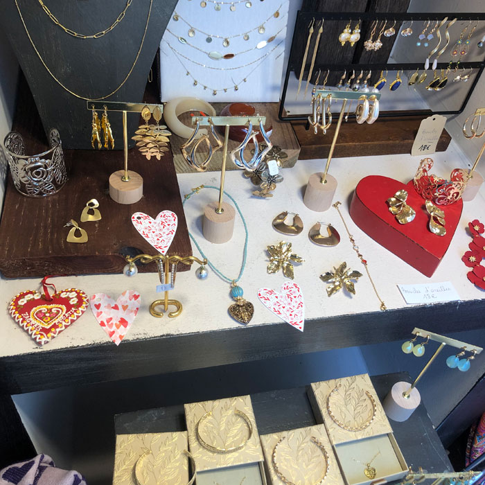 Bijoux fantaisie proche de Bon-Encontre